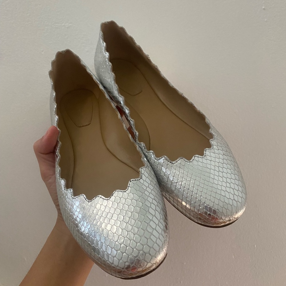 Chloe Metallic Silver Scalloped Flats